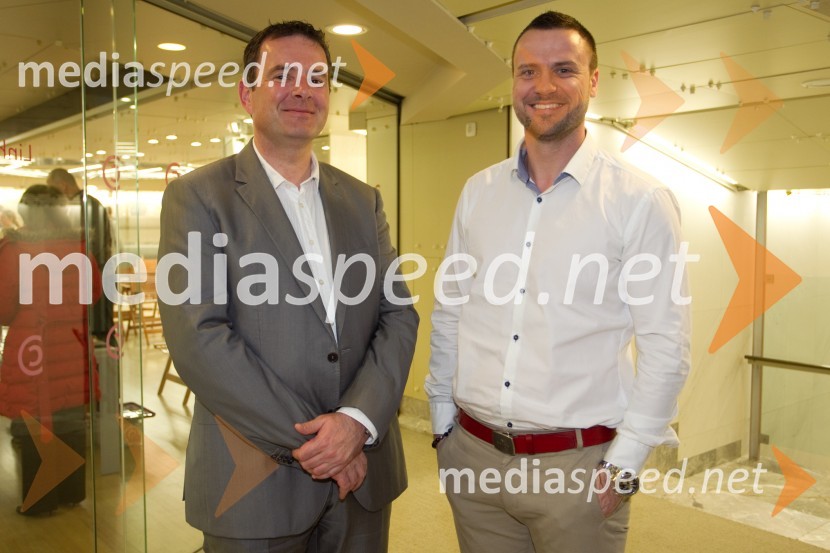  Tadej Pintarič, Banka Koper;  Boris Lesjak, LyonessAnika Horvat in Klemen Klemen, koncert