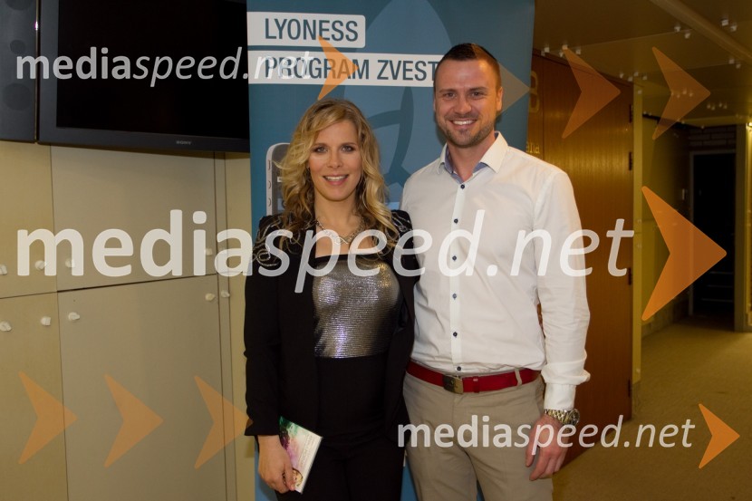  Anika Horvat, pevka;  Boris Lesjak, LyonessAnika Horvat in Klemen Klemen, koncert