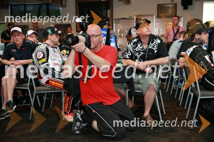  Jarek  Pabijan, fotografSpeedway GP 2014, VN Nova Zelandija, uradna predstavitev voznikov in prvi prosti trening