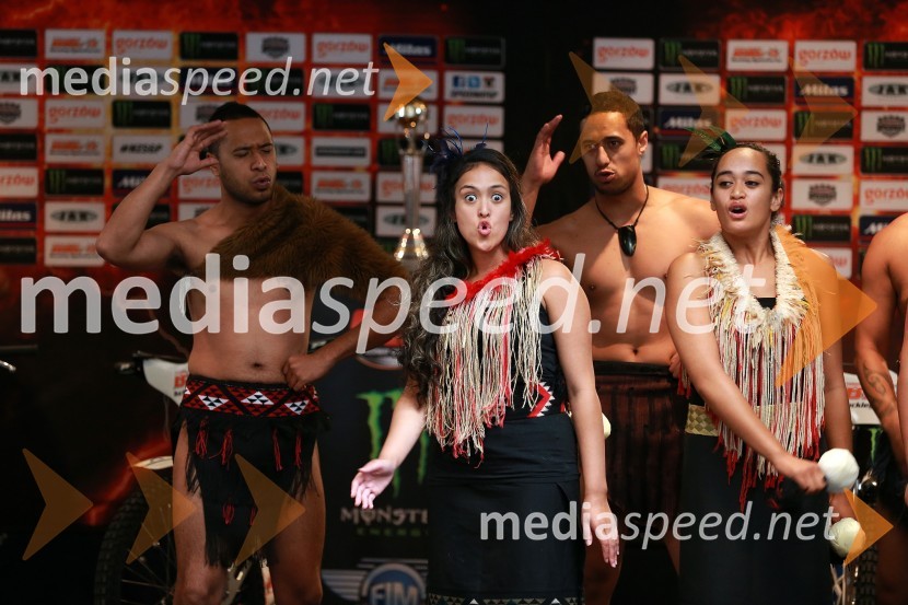 MaoriSpeedway GP 2014, VN Nova Zelandija, uradna predstavitev voznikov in prvi prosti trening