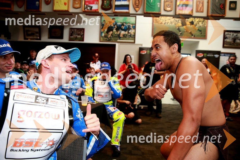  Matej Žagar, speedwayist (Slovenija);  ... Speedway GP 2014, VN Nova Zelandija, uradna predstavitev voznikov in prvi prosti trening