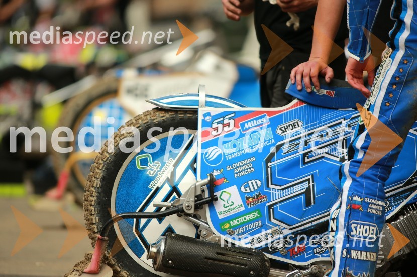 Motor Mateja ŽagarjaSpeedway GP 2014, VN Nova Zelandija, uradna predstavitev voznikov in prvi prosti trening