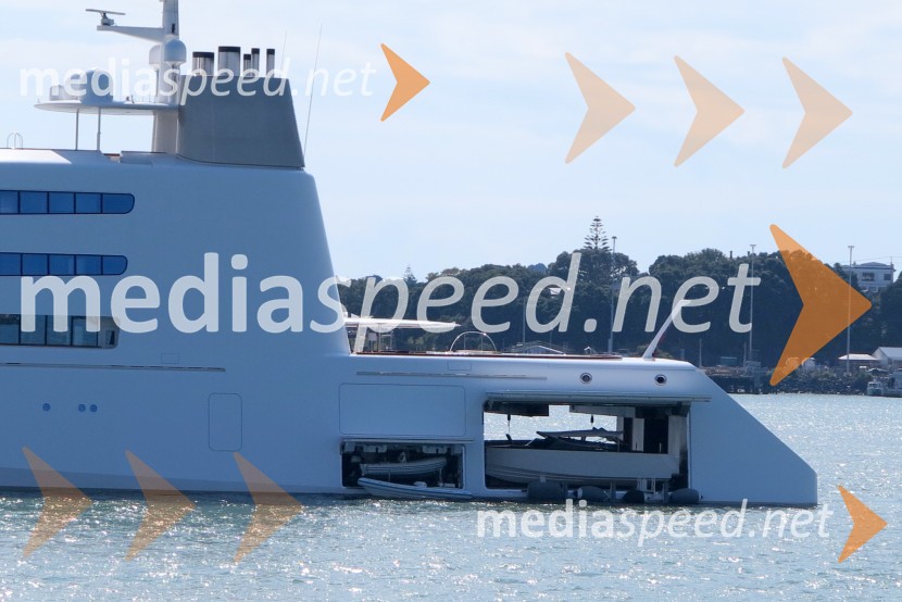 M/Y A, luksuzna jahtaM/Y A, luksuzna jahta