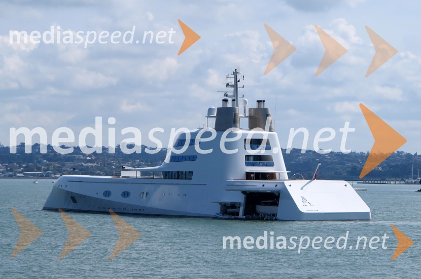 M/Y A, luksuzna jahtaM/Y A, luksuzna jahta