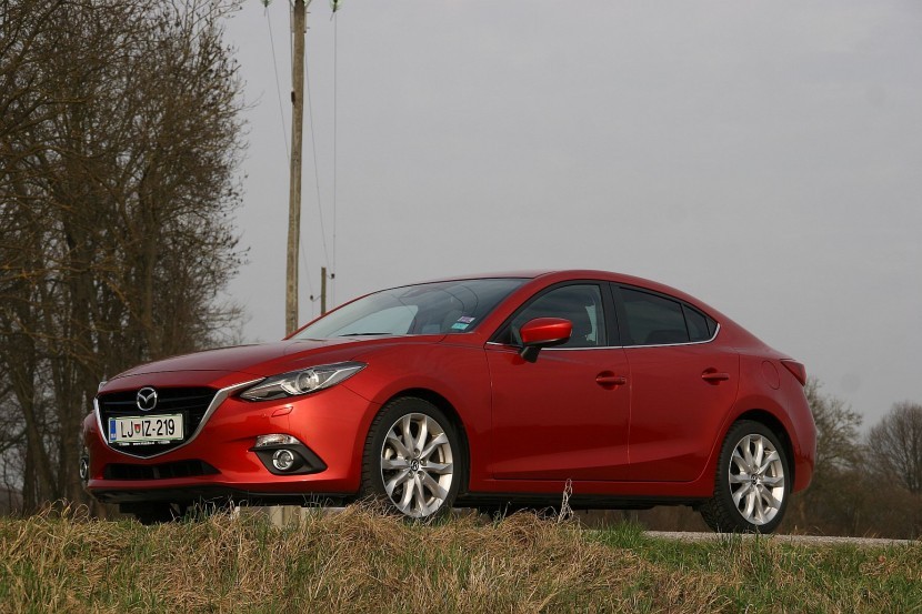 Mazda3 G120 RevolutionMazda3 CD150 Revolution Top in Mazda3 G120 Revolution, mediaspeed test