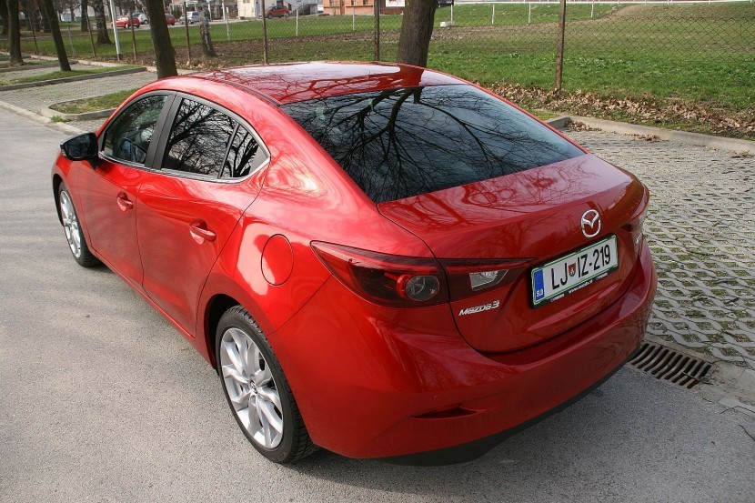 Mazda3 G120 RevolutionMazda3 CD150 Revolution Top in Mazda3 G120 Revolution, mediaspeed test