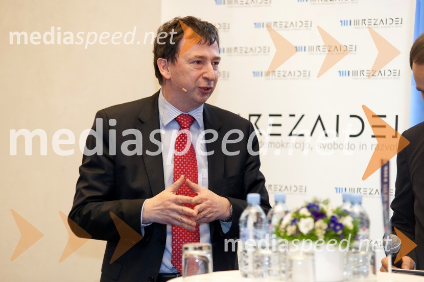  Michele Leonardi,  izvršni direktor poslovanja IBM SlovenijaMreža idej: konferenca Marčeve ide