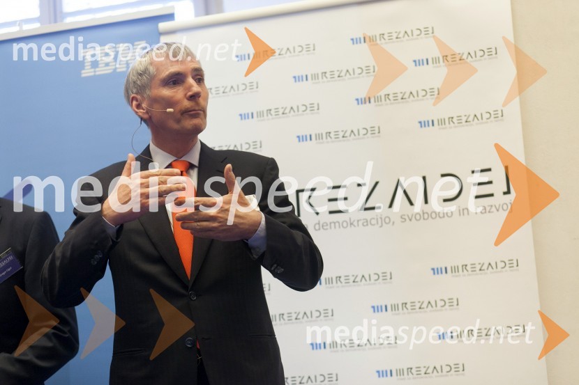  Sandi Češko, predsednik upravnega odbora Studio Moderna d.o.o.Mreža idej: konferenca Marčeve ide