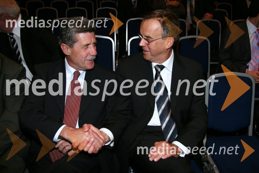 Drago Cotar, predsednik uprave Zavarovalnice Maribor in Milan Petek, poslanec LDSSrečanje Vlade RS s politiki in gospodarstveniki Podravja