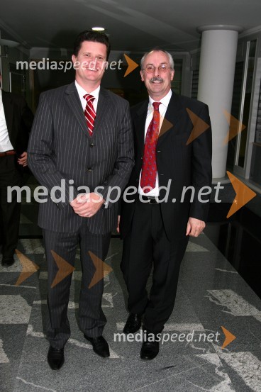 Marko Kolbl, lastnik radia Center in Srečko Pirtovšek, odgovorni urednik revij Založbe KapitalSrečanje Vlade RS s politiki in gospodarstveniki Podravja