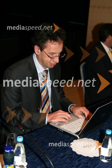 Žiga Turk, minister za razvojSrečanje Vlade RS s politiki in gospodarstveniki Podravja