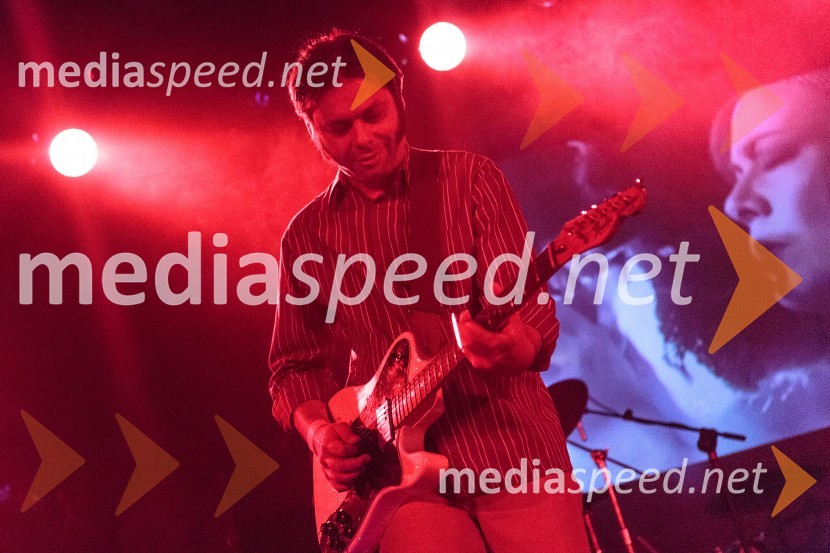  Gordan  Muratović  - Coco Mosquito, glasbenik, član skupine Jinx20 let skupine Jinx, koncert v Cvetličarni