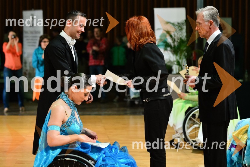  Klemen  Pirman, plesalec;  Barbara  Šamperl, plesalka;  Katarina Venturini, nekdanja plesalka; mag. Drago  Šulek, predsednik Plesne zveze SlovenijeLjubljana open 2014, sobota