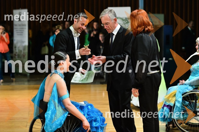  Barbara  Šamperl, plesalka;  Klemen  Pirman, plesalec; mag. Drago  Šulek, predsednik Plesne zveze Slovenije;  Katarina Venturini, nekdanja plesalkaLjubljana open 2014, sobota