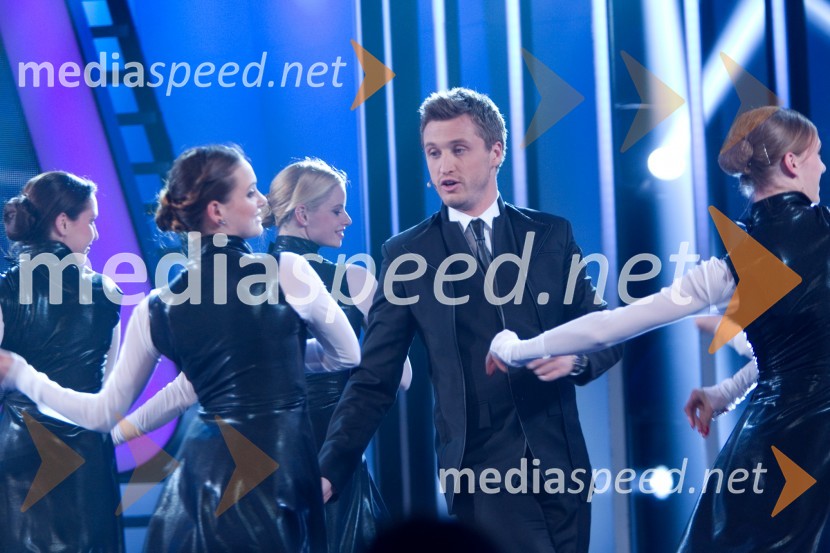  Denis Avdić, voditeljZnan obraz ima svoj glas