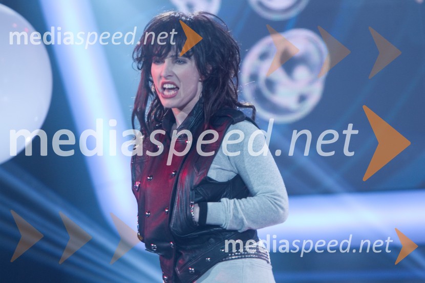  Daša Gradišek, pevkaZnan obraz ima svoj glas