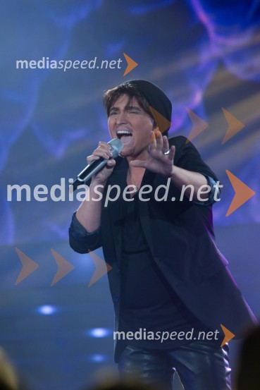  Natalija Kolšek, pevkaZnan obraz ima svoj glas