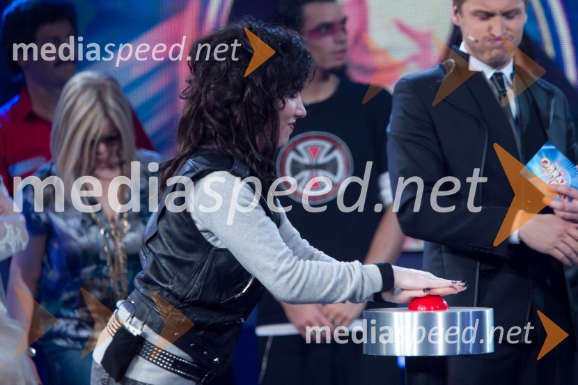  Daša Gradišek, pevkaZnan obraz ima svoj glas