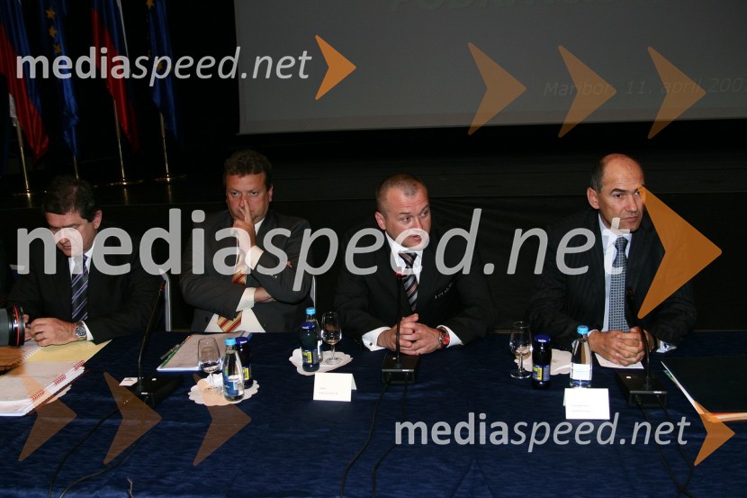 Janez Božič, minister za promet, Iztok Jarc, minister za kmetijstvo, Franc Kangler, mariborski župan, Janez Janša, predsednik Vlade Republike SlovenijeSrečanje Vlade RS s politiki in gospodarstveniki Podravja