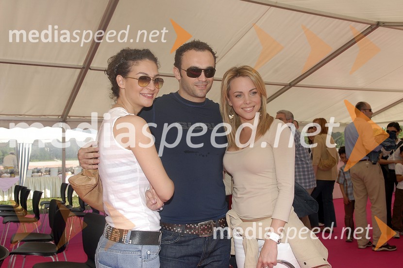 Monika Kravić, voditeljica Nova TV, Ivica Kovačević, voditelj Nova TV in Mirna Maras, igralka in voditeljica Nova TVJanica Kostelić, nekdanja hrvaška smučarka na promociji T-Mobile