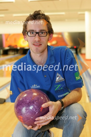 Jan Petan, igralec bowlingaJan Petan, igralec bowlinga