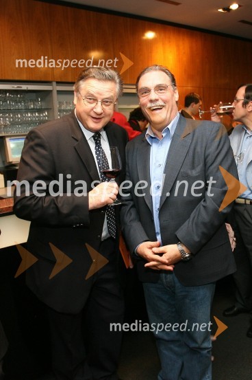 Dušan Mlakar, režiser in Boris Kobal, direktor in umetniški vodja MGLPremiera komedije Zgodbe vsakdanje norosti v MGL