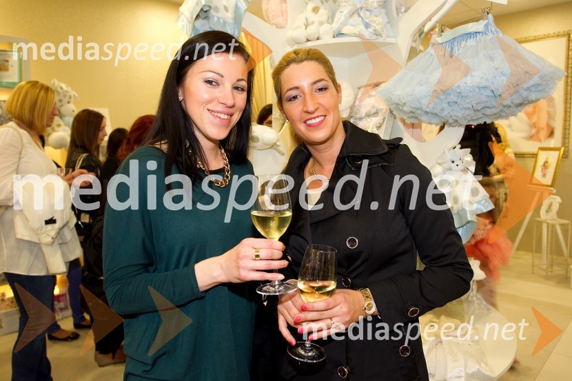 Otvoritev kotička Little Giraffe v blagovnici Maxi