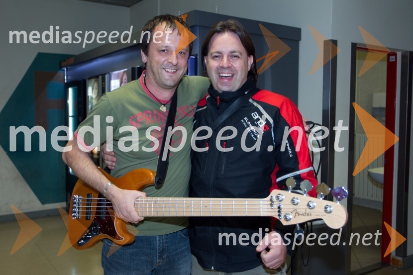  France Logar, kitarist;  Matjaž Sterže, kitaristŠTOS - 35 let, obletnica oddaje z Draganom Buličem