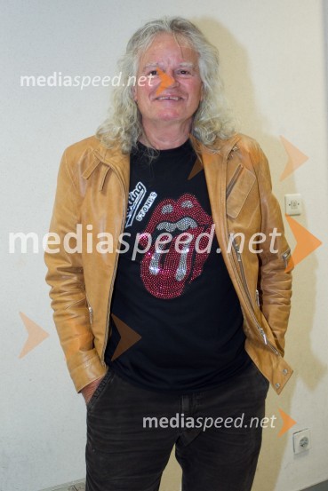  Slavko Franca,  lastnik Muzeja Rolling StonesovŠTOS - 35 let, obletnica oddaje z Draganom Buličem