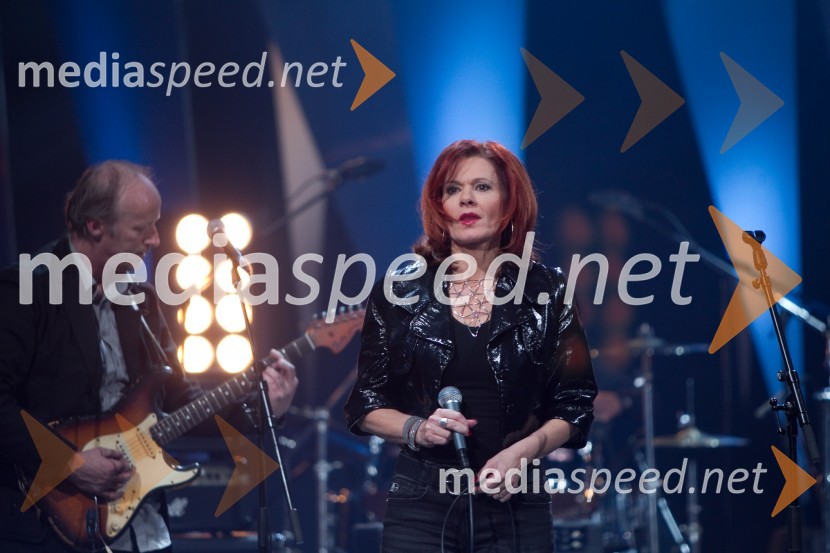  Simona  Vodopivec Franko, voditeljicaŠTOS - 35 let, obletnica oddaje z Draganom Buličem