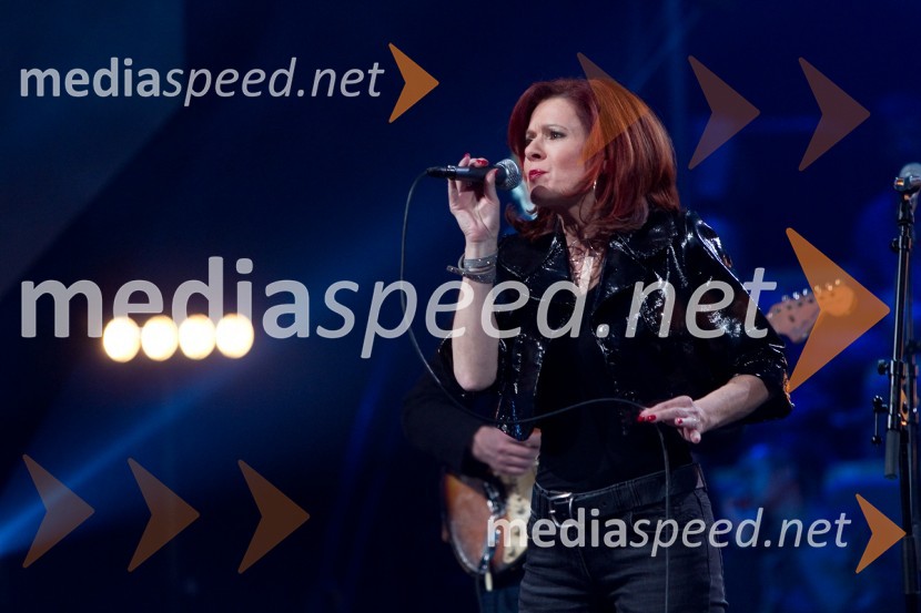  Simona  Vodopivec Franko, voditeljicaŠTOS - 35 let, obletnica oddaje z Draganom Buličem