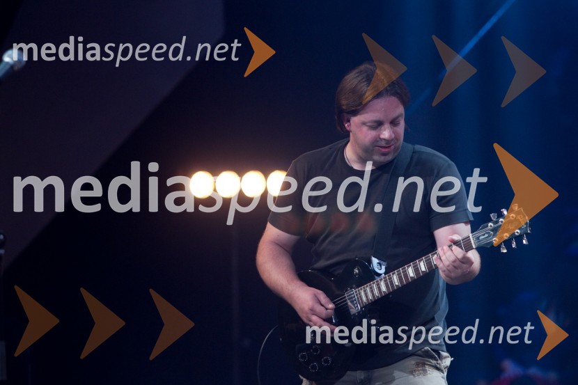  Matjaž Sterže, kitaristŠTOS - 35 let, obletnica oddaje z Draganom Buličem