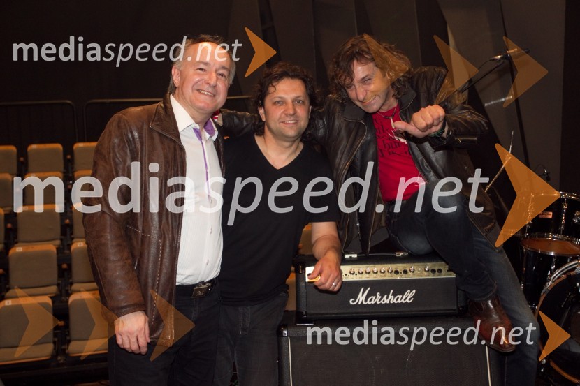  Rajko Djordjevič, direktor VTV;  Zvone Hranjec, kitarist;  Matjaž Ograjenšek, pevecŠTOS - 35 let, obletnica oddaje z Draganom Buličem