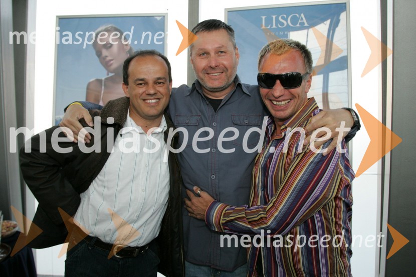 Branko Jovanovič Brendi, pevec, Bojan Požar in Igor Jelen, lastnik plesnega studia IgenModna revija Lisca v ljubljanskem Emporiumu