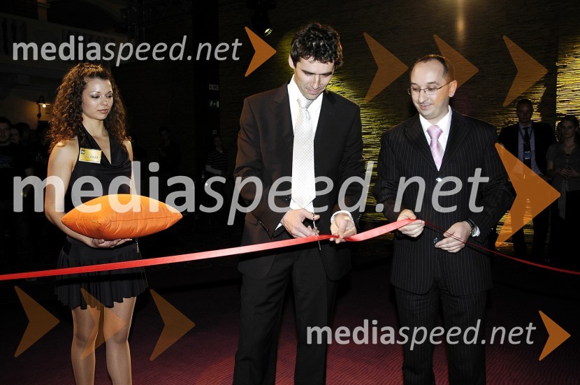 Sergej Racman, predsednik uprave Koloseja in Mitja Adam, vodja casinoja RioOtvoritev Casino Rio v areni Vodafone