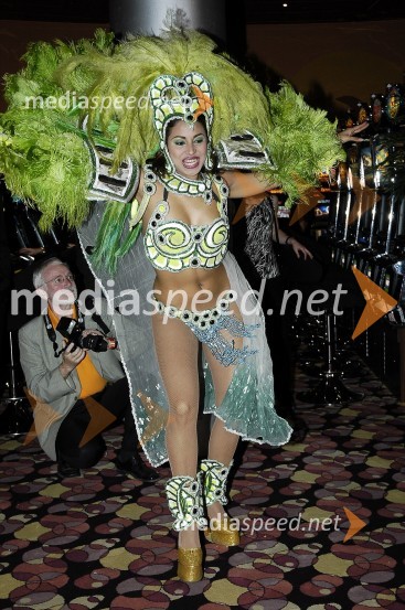 PlesalkaOtvoritev Casino Rio v areni Vodafone