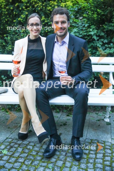  Ajda Rotar Urankar;  David Urankar, televizijski voditelj, manekenPink week 2014, spremljanje izbora pesmi za evrovizijo