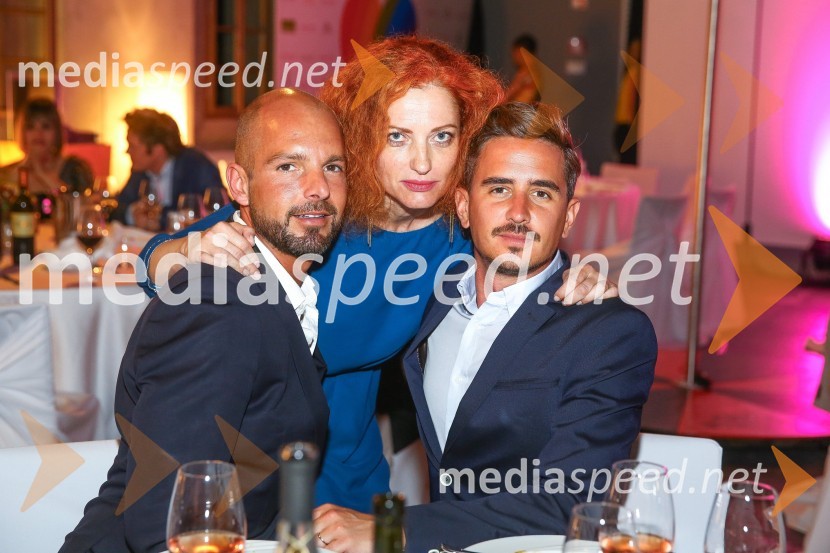  Gregory Delicour, arhitekt;  Hermina Kovačič, novinarka;  Antoine VogelPink week 2014, spremljanje izbora pesmi za evrovizijo