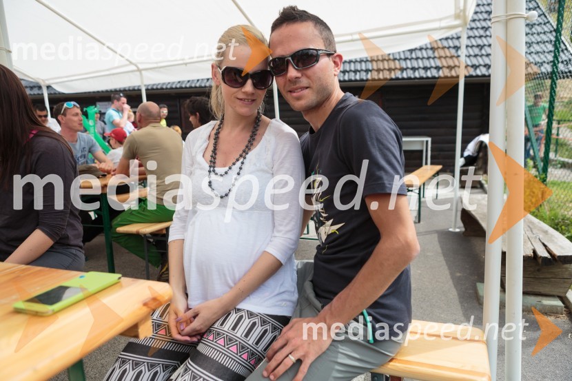  Taya Damjan, pevka;  Jernej Damjan, smučarski skakalecStari orli, tradicionalno srečanje skakalcev