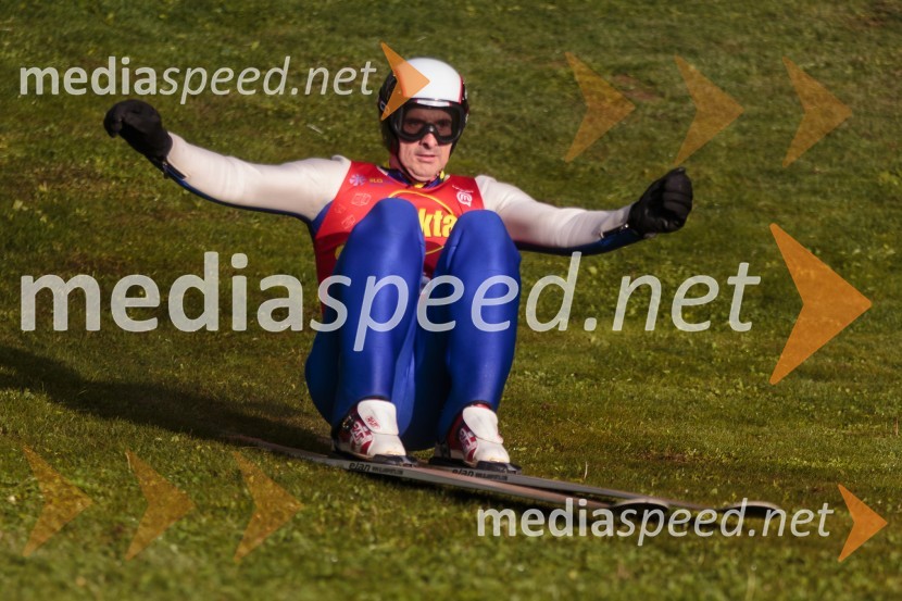  Peter Slatnar, smuči in vezi SlatnarStari orli, tradicionalno srečanje skakalcev