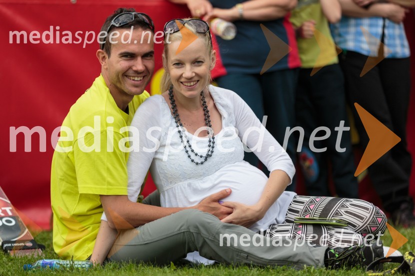  Jernej Damjan, smučarski skakalec;  Taya Damjan, pevkaStari orli, tradicionalno srečanje skakalcev