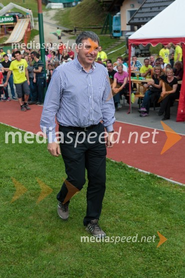  Jelko Gros, slovenski trener smučarskih skokov in športni funkcionarStari orli, tradicionalno srečanje skakalcev