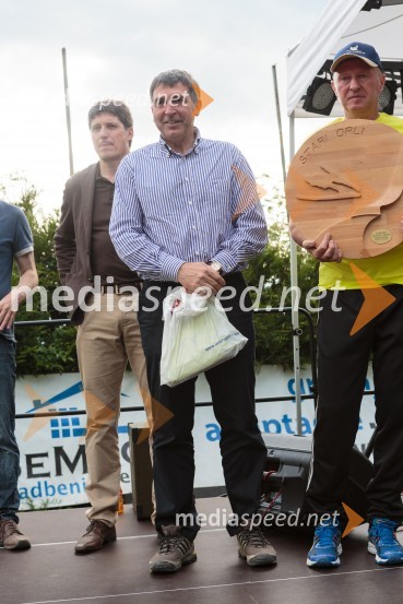 mag. Borut Sajovic, župan občine Tržič;  Jelko Gros, slovenski trener smučarskih skokov in športni funkcionar;  ... Stari orli, tradicionalno srečanje skakalcev