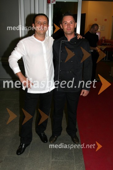 Kosta Turner, solastnik Bowling centra Strike in Zoran Ristič, kuharski mojsterKoncert Jana Plestenjaka ob prvi obletnici Bowling centra Strike