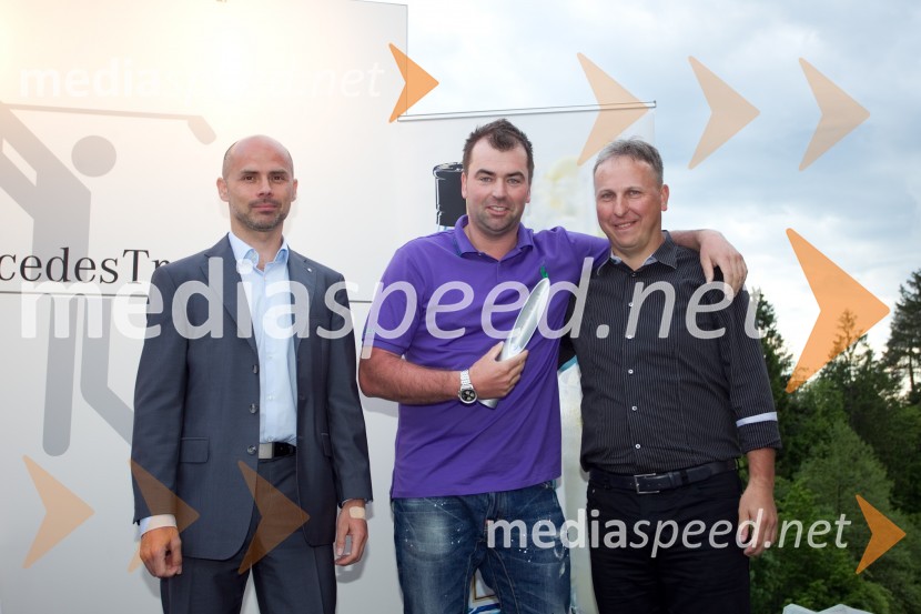  Andrej Bergant, direktor prodaje pri Autocommerce;  Gregor Medved, , vodja programa in marketinga v Koloseju, inštruktor v Sunny Studiu;  Gregor Fric, Merit InternationalMercedes Trophy, golf turnir