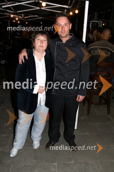 Dragica Petrovič, režiserka in producentka in Zoran Ristič, kuharski mojsterKoncert Jana Plestenjaka ob prvi obletnici Bowling centra Strike