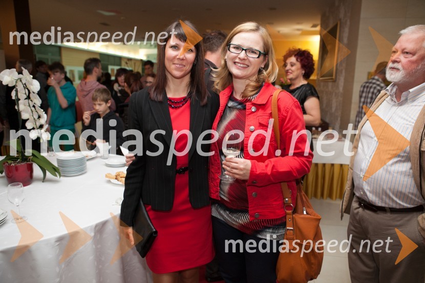  Jasmina Štandeker, DOSOR d.o.o.; dr. Jerneja Herzog, Filozofska fakulteta, Univerza v Mariboru6. Dosor likovna kolonija, otvoritev