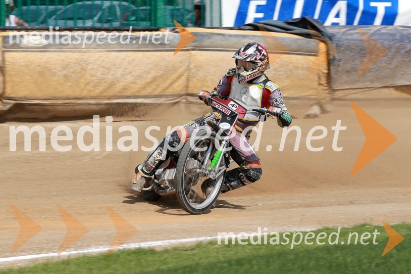 Žagar v Ljubljani zmagovalec uvoda v državno prvenstvo, hud padec Kukovice in Cvetka