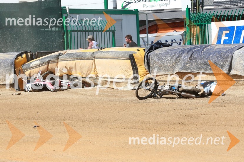  Samo Kukovica, spidvejist;  Renato Cvetko, SK Unia, HrvaškaŽagar v Ljubljani zmagovalec uvoda v državno prvenstvo, hud padec Kukovice in Cvetka