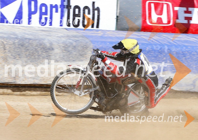  Samo Kukovica, spidvejistŽagar v Ljubljani zmagovalec uvoda v državno prvenstvo, hud padec Kukovice in Cvetka